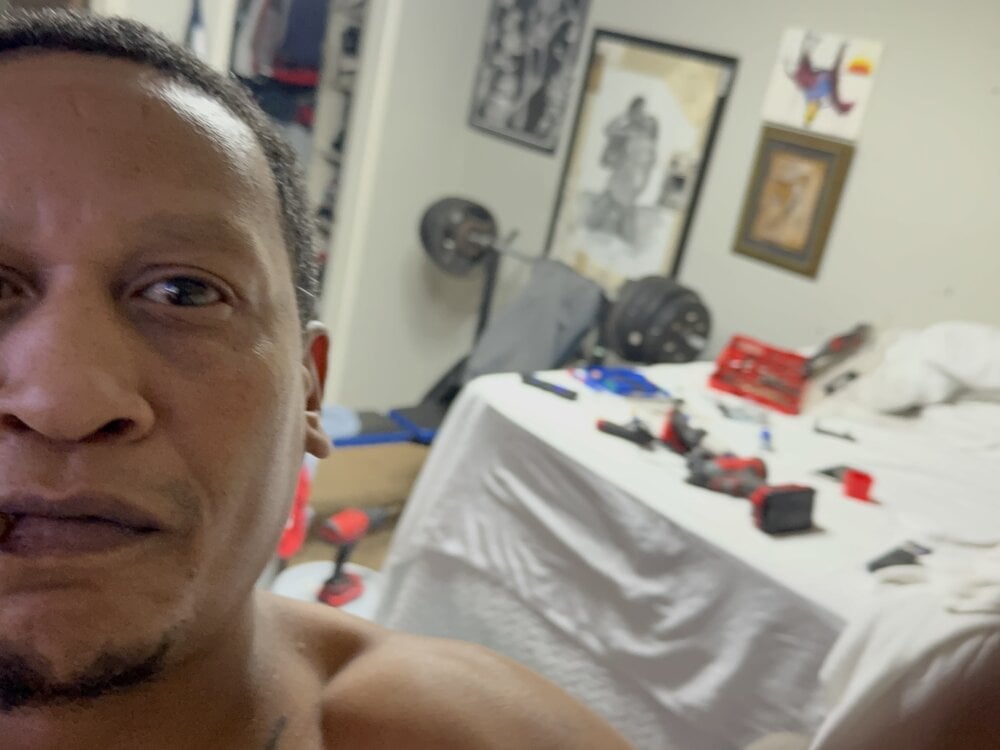 OnGodV1Ooutta10 Chatroom