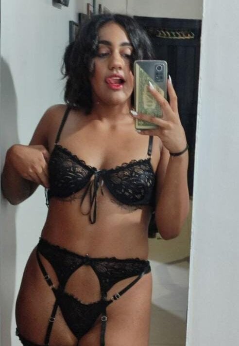 OnlyGia Chatroom
