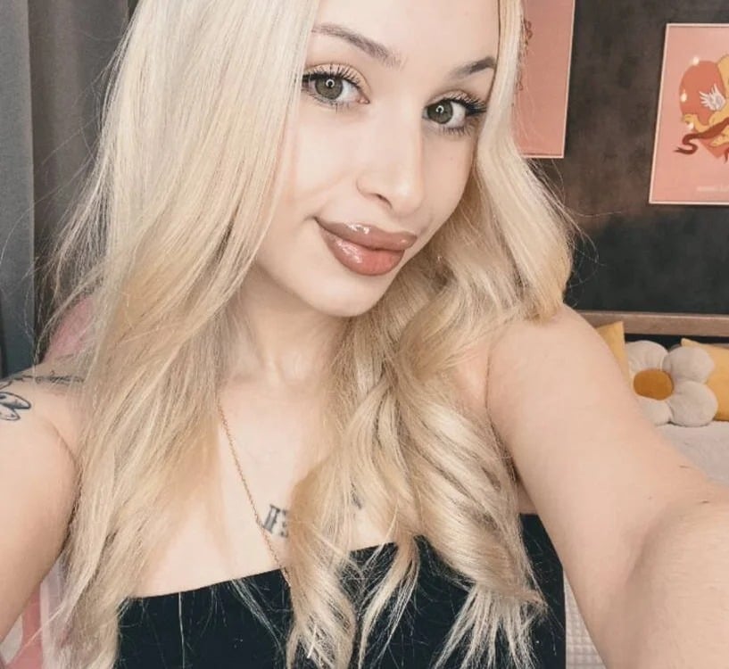 OnlyLaney Chatroom