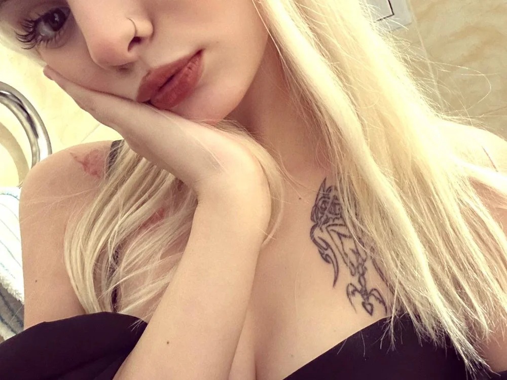 OnlyMolly Chatroom