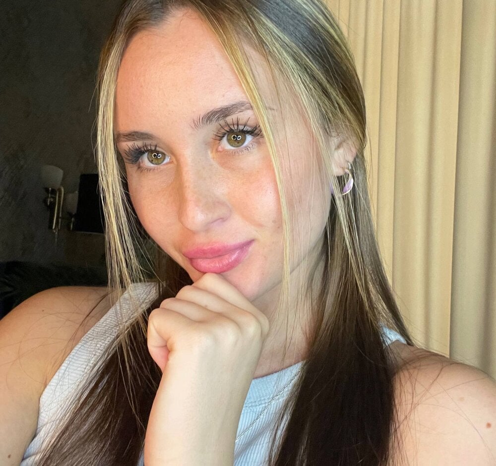 Only_Melissa Chatroom