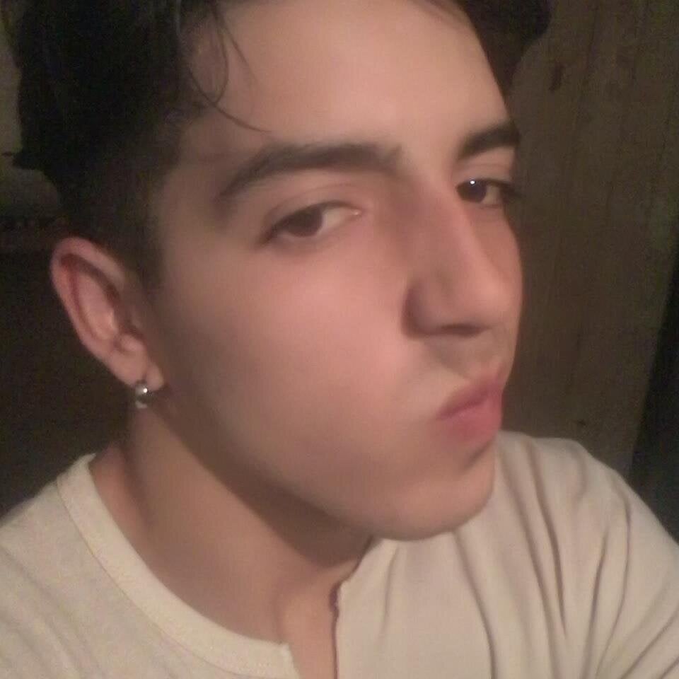OutcastRen Webcam Profile Picture OutcastRen Chatroom