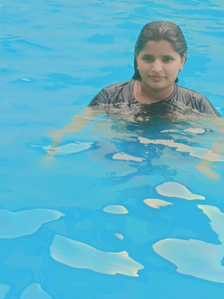 PRIYA-32 Chatroom