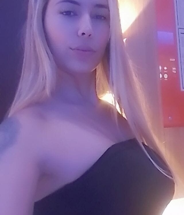Pamela-66 Chatroom