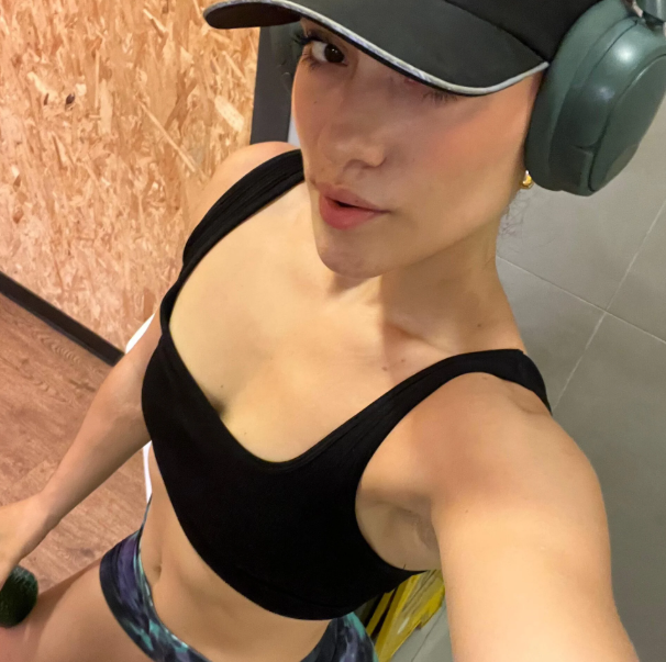 Pamela_Whiite Chatroom