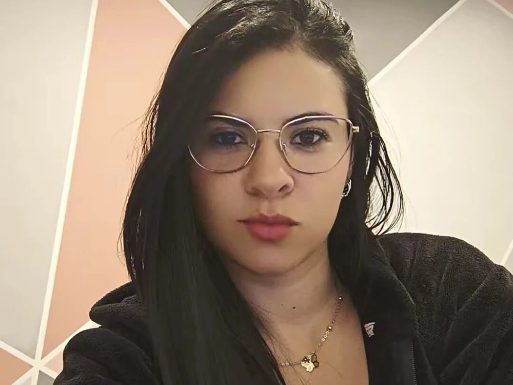 Paolitha25 Chatroom