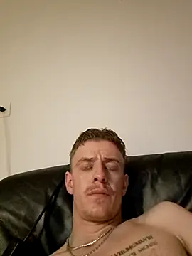 PaoloWithe13 Chatroom