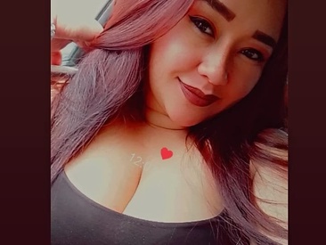 paris-boobsbbw