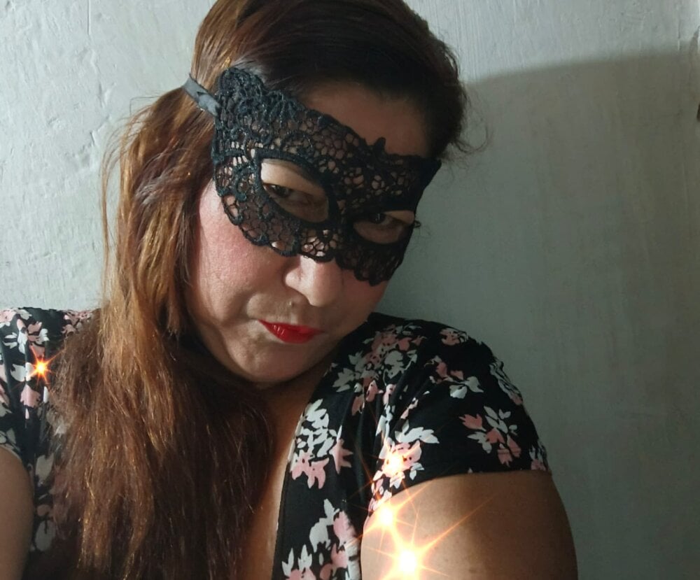 PatriciaGrajales Chatroom