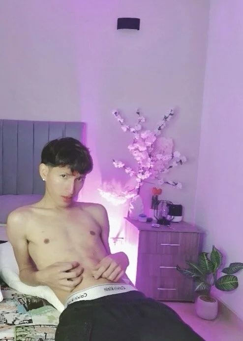 Patrick_twin Chatroom