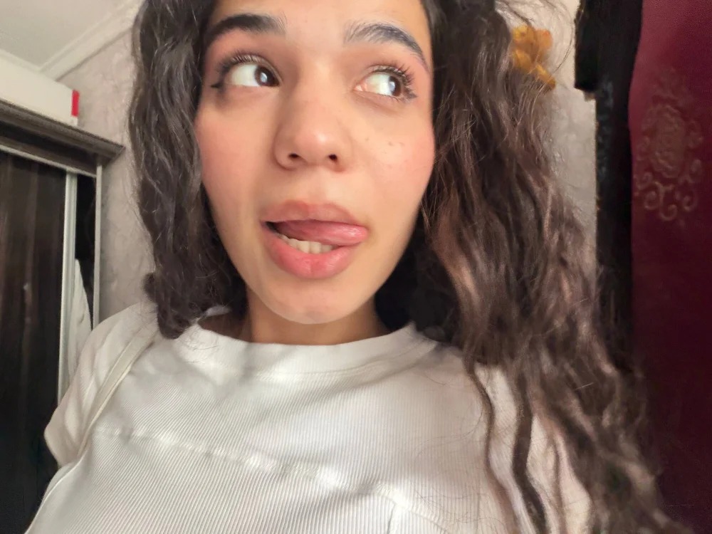 PaulaPope Chatroom