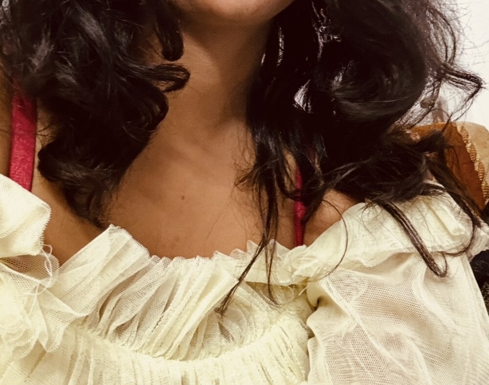 Payal_Nera Chatroom