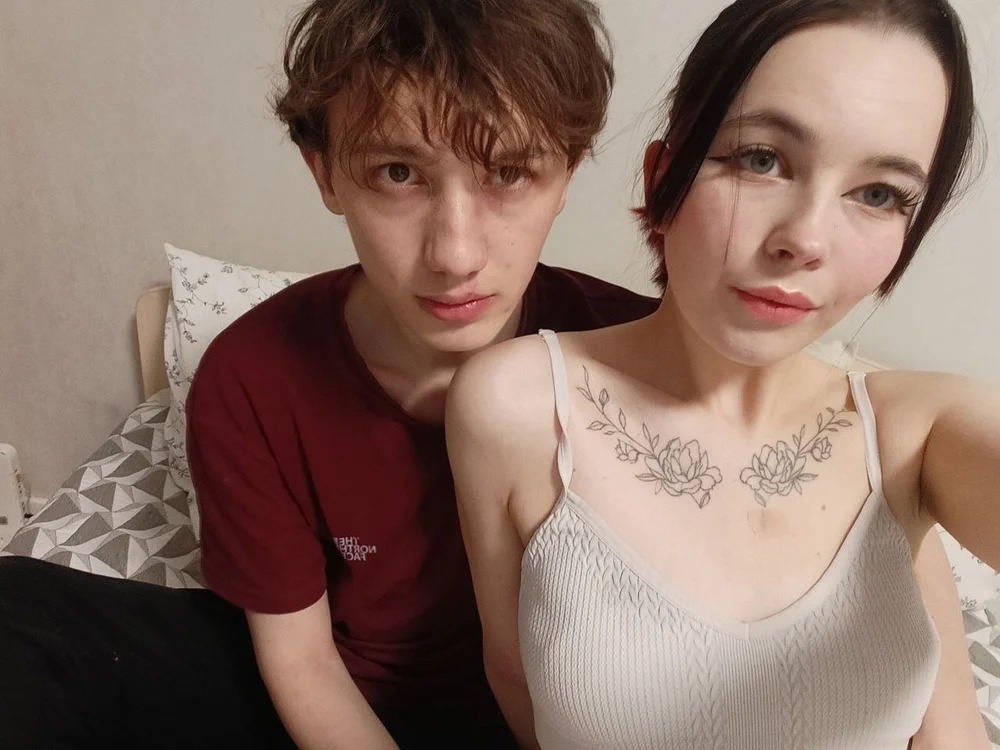 Perfect_CoupleXX Chatroom
