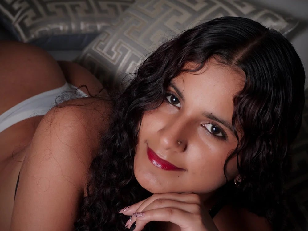 Perla_nova Chatroom