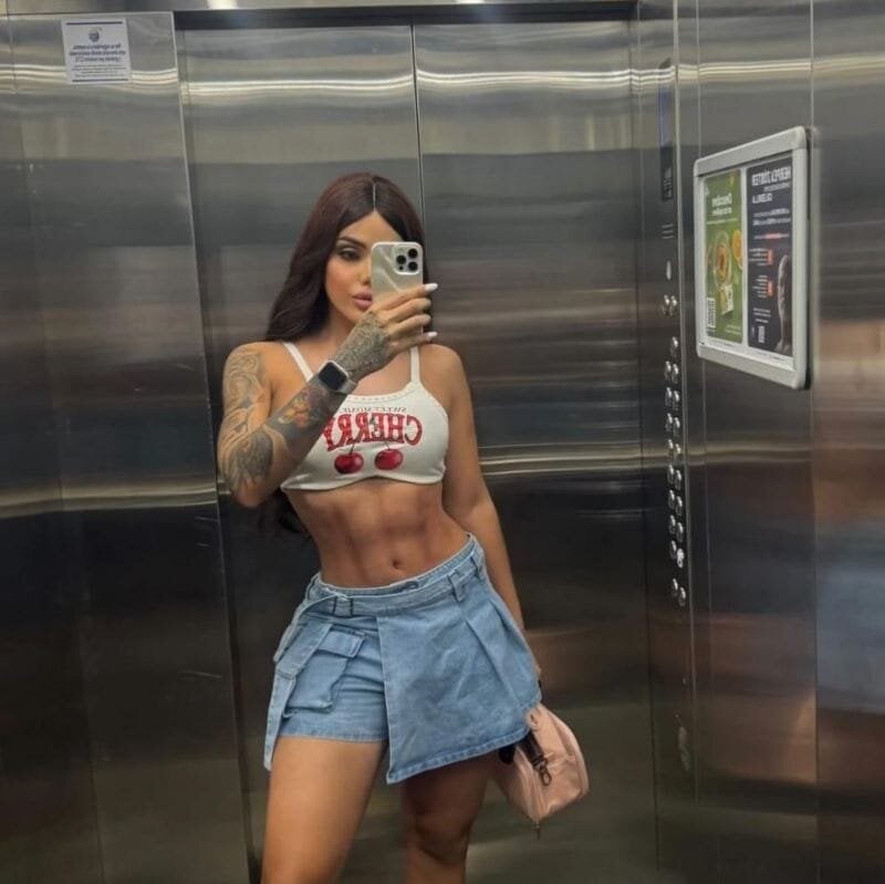 Perrla_sexyts Chatroom