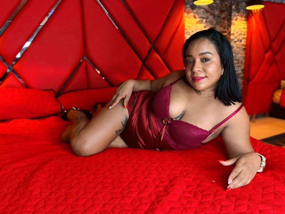 PervertLatina Chatroom