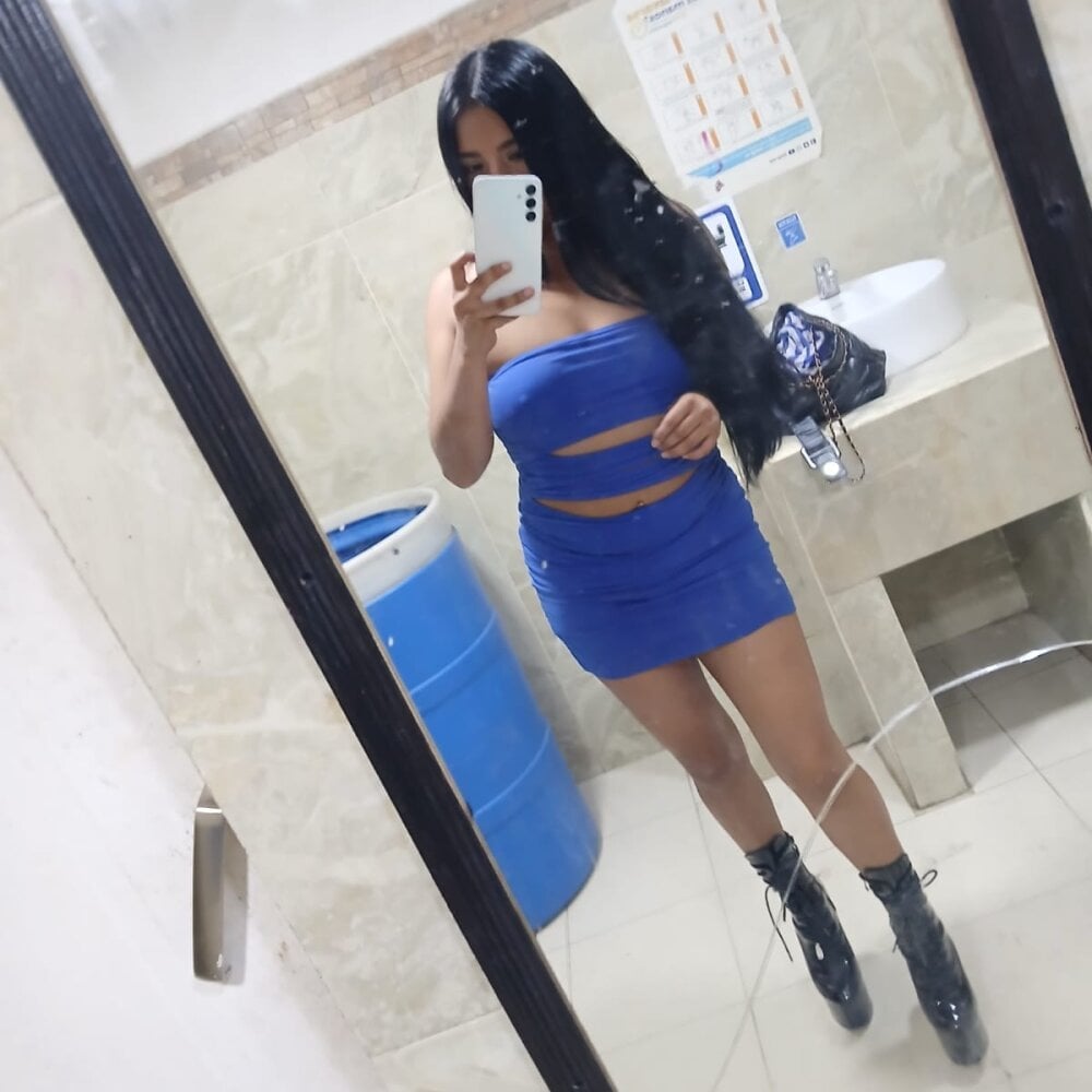 PetitteCorazon Chatroom