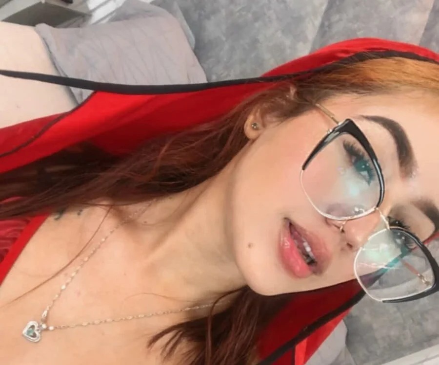 PeytonRoses Chatroom