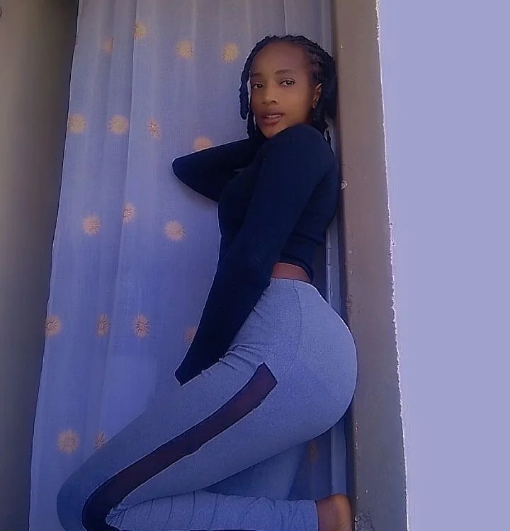 Phatassmuse Chatroom
