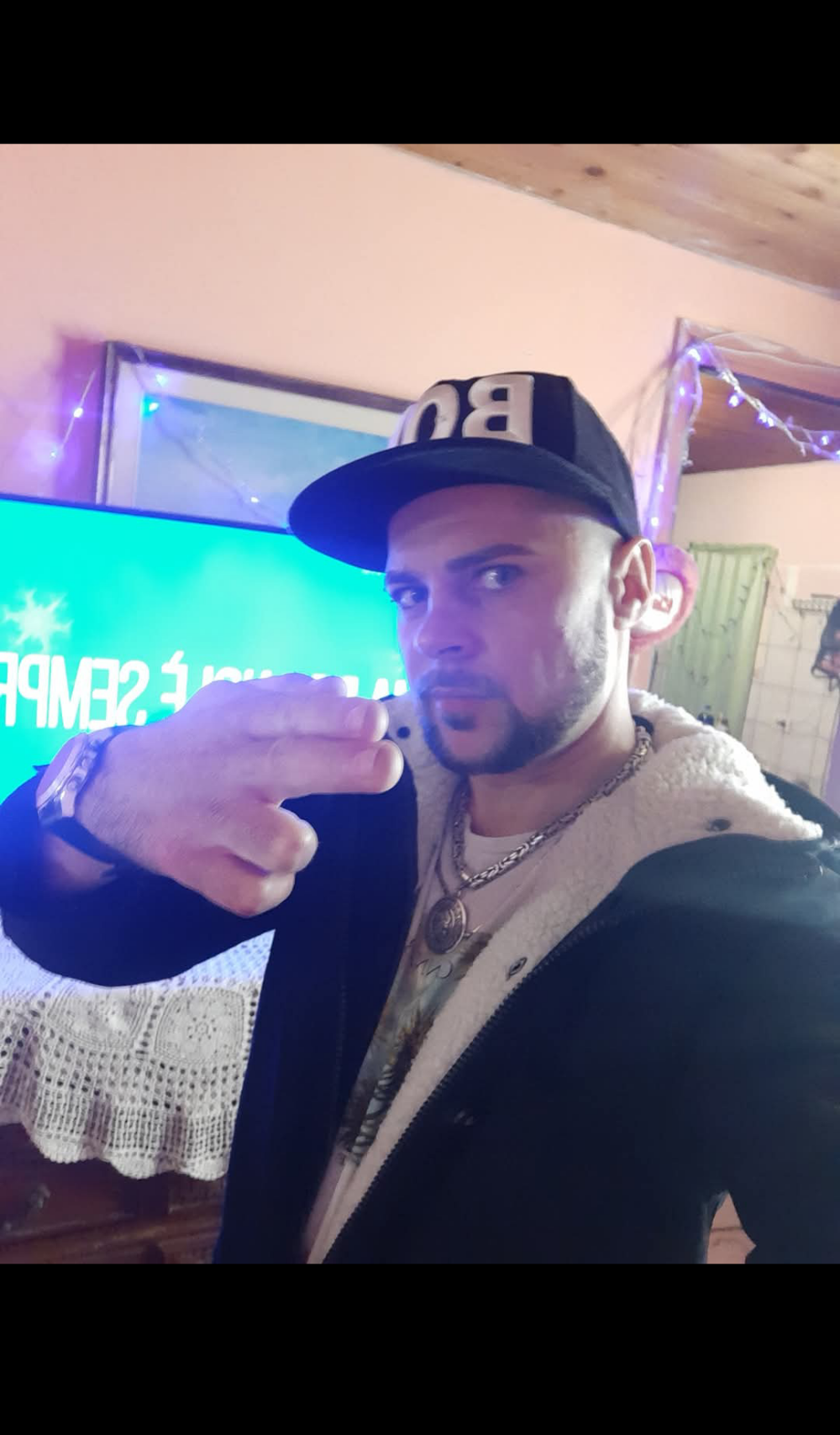 Pintiliescu Chatroom