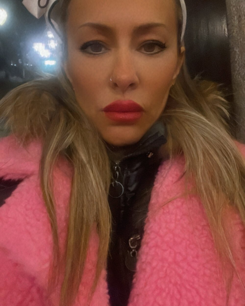 PistoleNellaFendi Chatroom