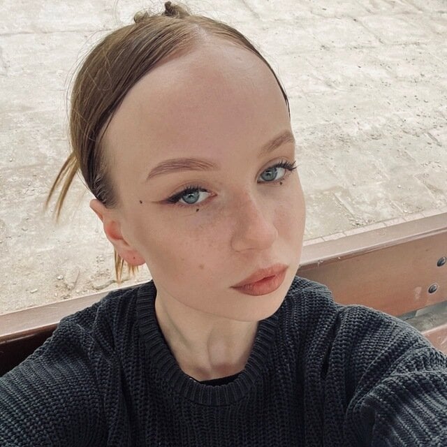 PollyPeach_ Chatroom