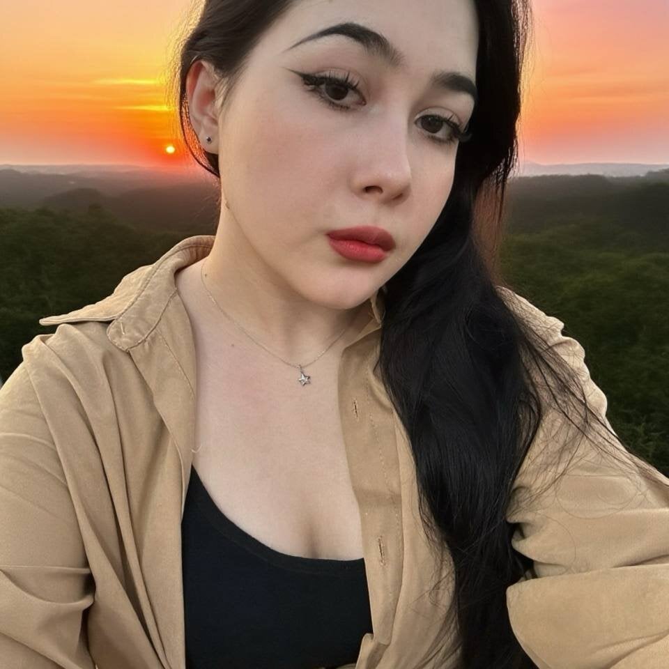 Polly_Mayy Chatroom