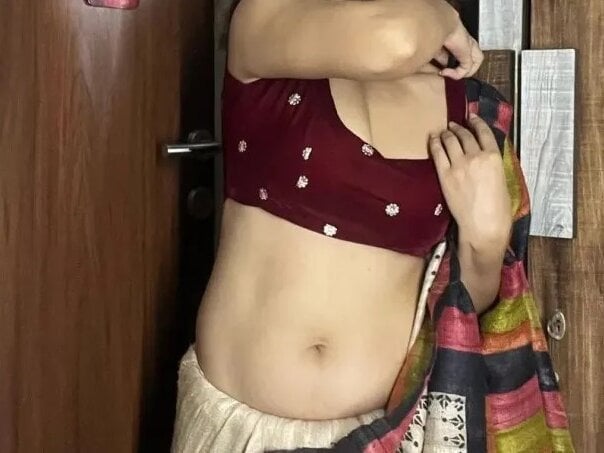 Pooja-05 Chatroom