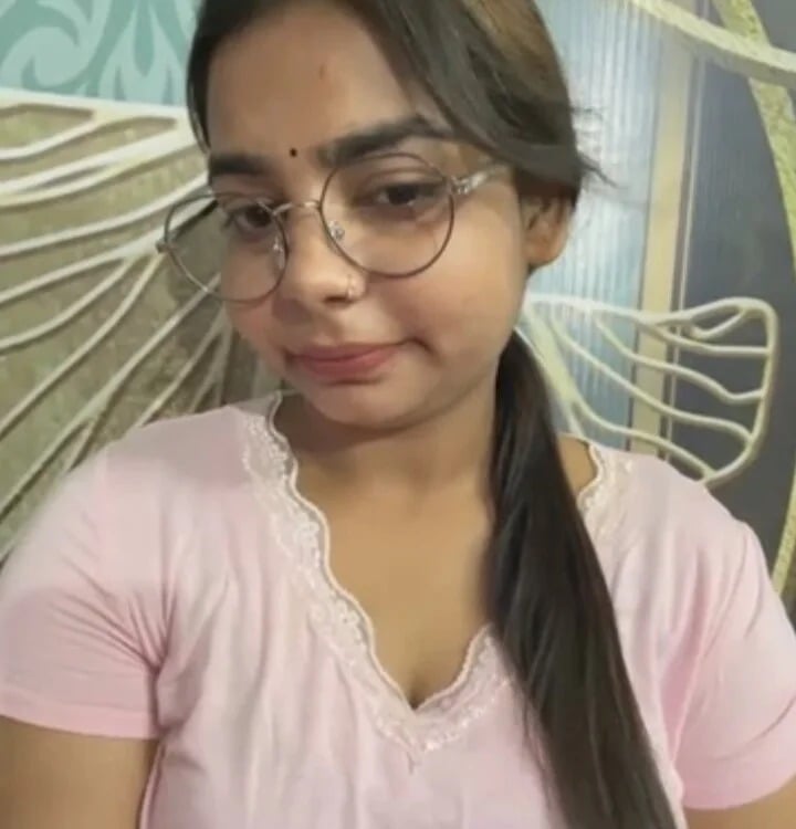 Pooja_187 Chatroom