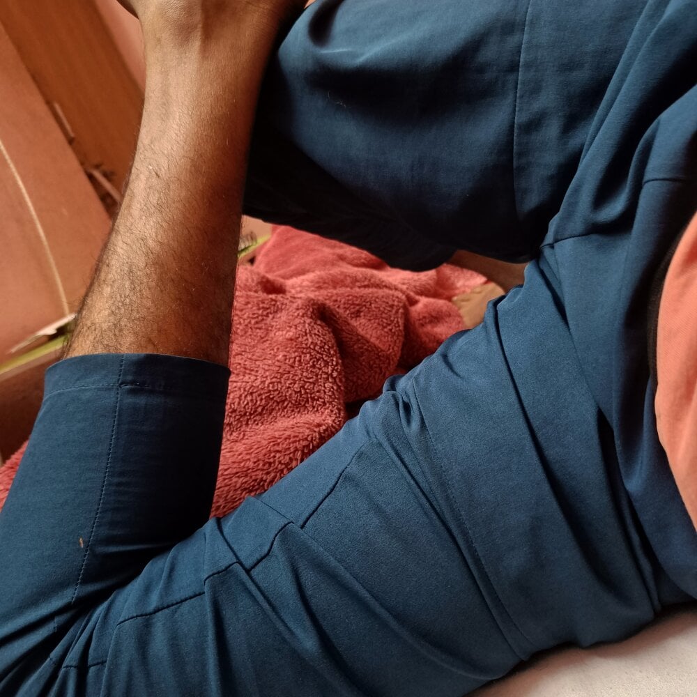 Poonam_lusty Chatroom