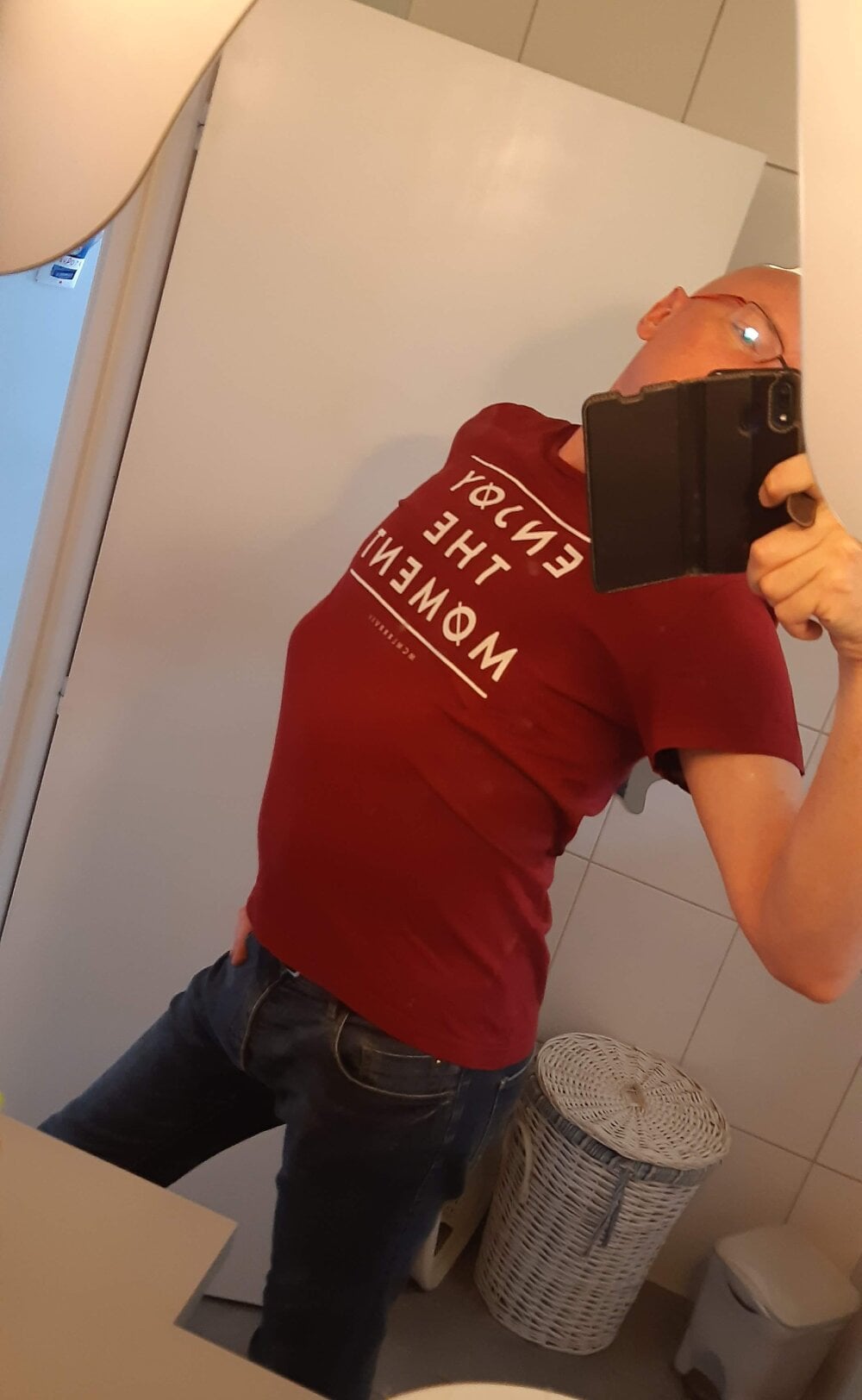 Pourlefun67@xh Chatroom