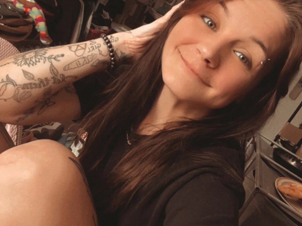 Pr3tty_Poth3ad420 Chatroom