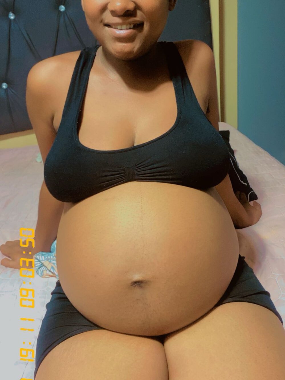 PregiiCaramellxx Chatroom