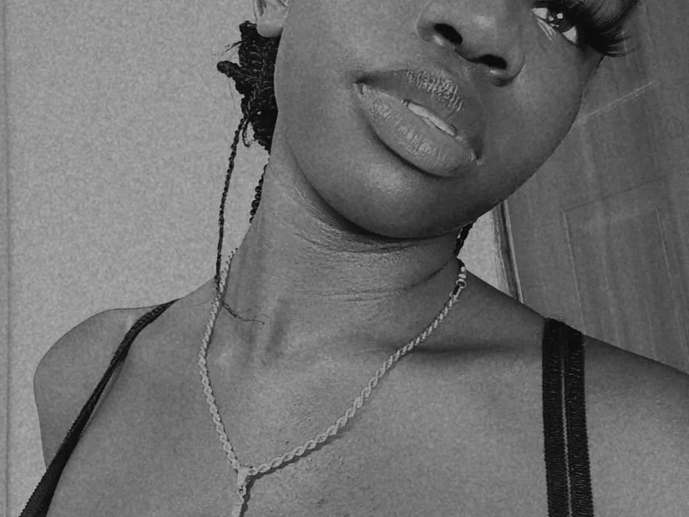 Prettie_coco Chatroom