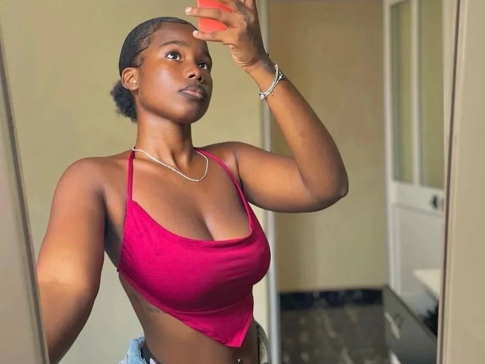 Pretty-Divas Chatroom