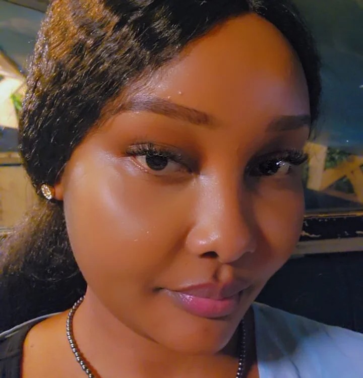 Prettylovez Chatroom