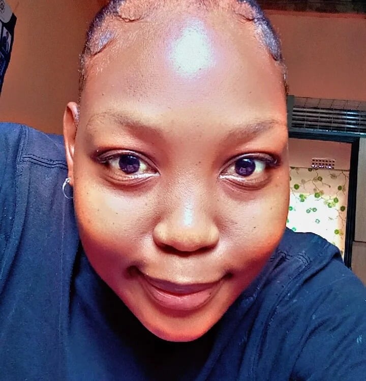 Prettypoison1 Chatroom