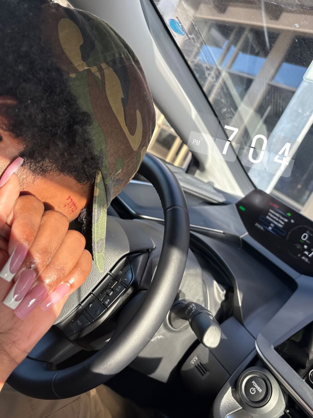 Prettyvsmonster Chatroom