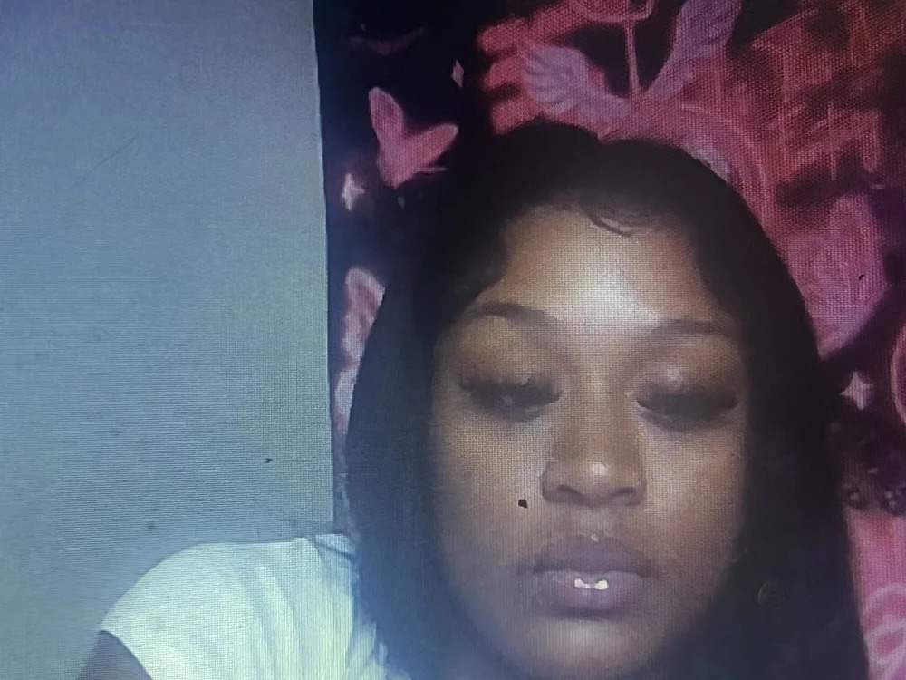 Prettywettkittycc Chatroom