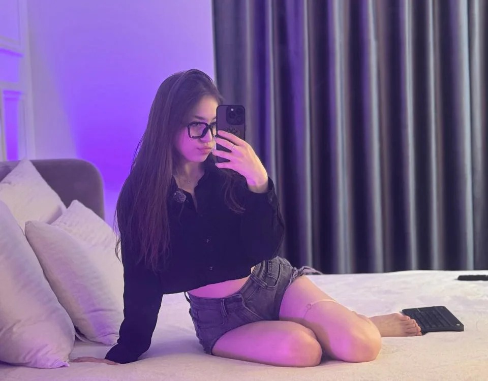 PrincessEIina Chatroom