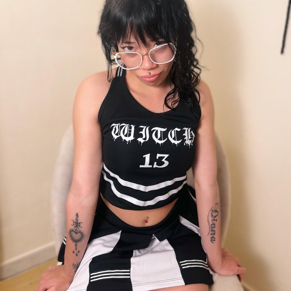 Princess_Mia1126 Chatroom