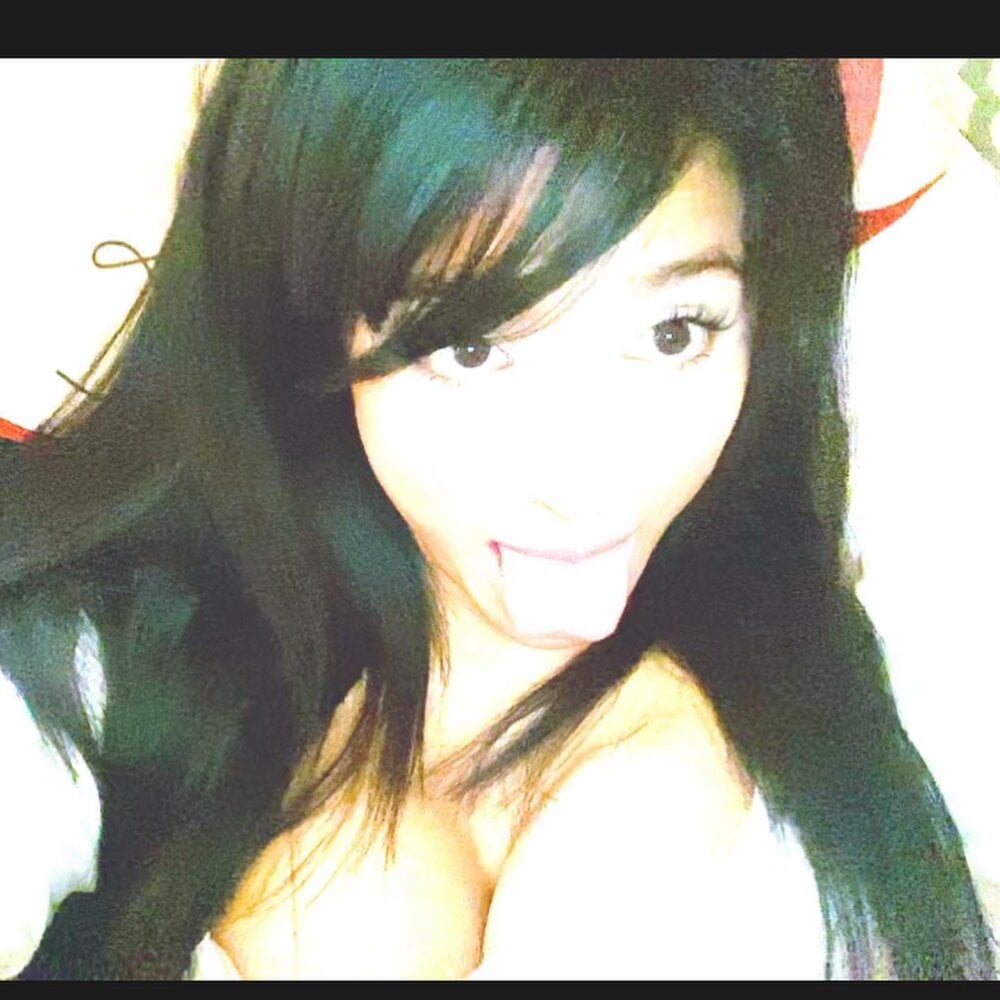Princess_hennessy Webcam Profile Picture Princess_hennessy Chatroom