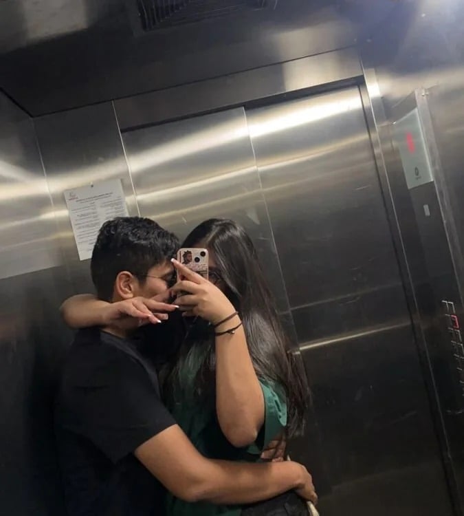 Priya_090909 Chatroom