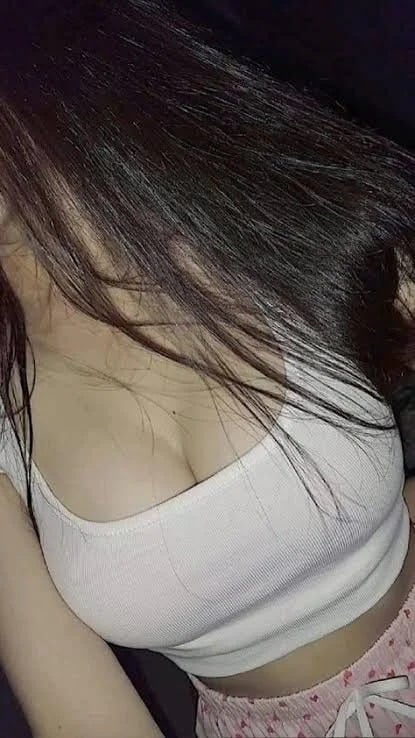 Priya_soni Chatroom