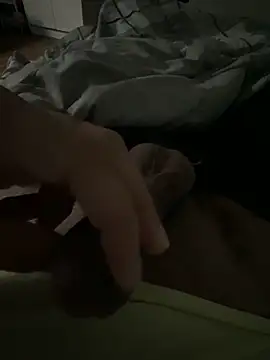 Pussylover_32 Chatroom