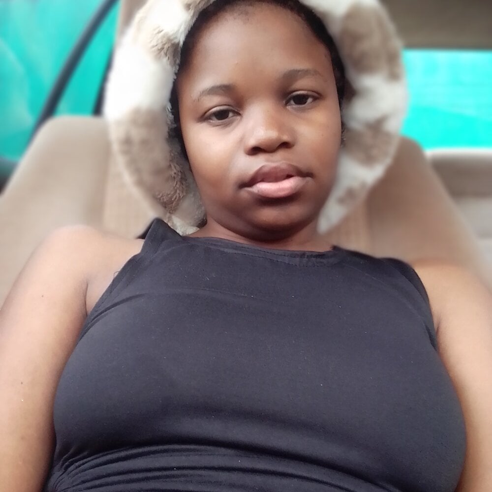 QUEENSasha27 Chatroom