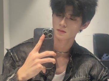 qyboys-001's Live Webcam qyboys-001