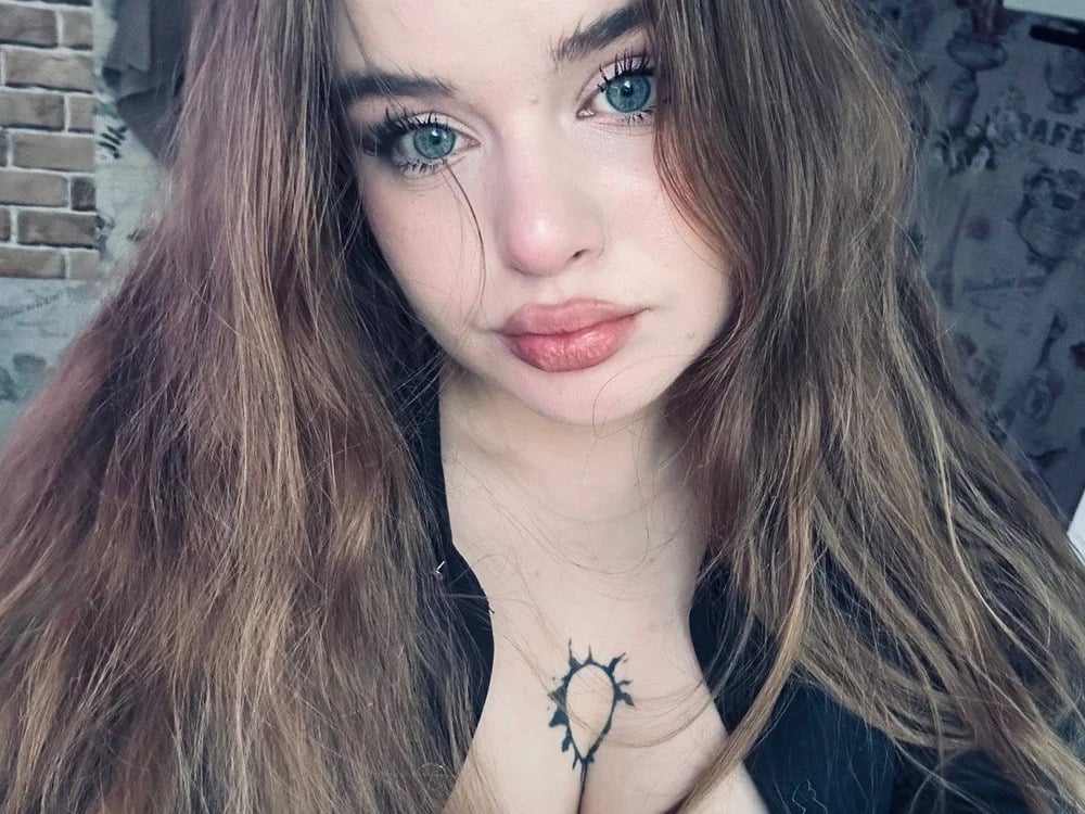 QuartzFever Chatroom