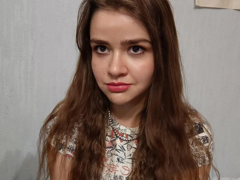 QueenBeatrice Chatroom