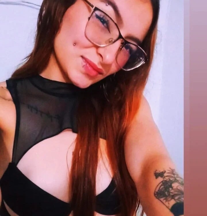 Queen_Cherry Chatroom